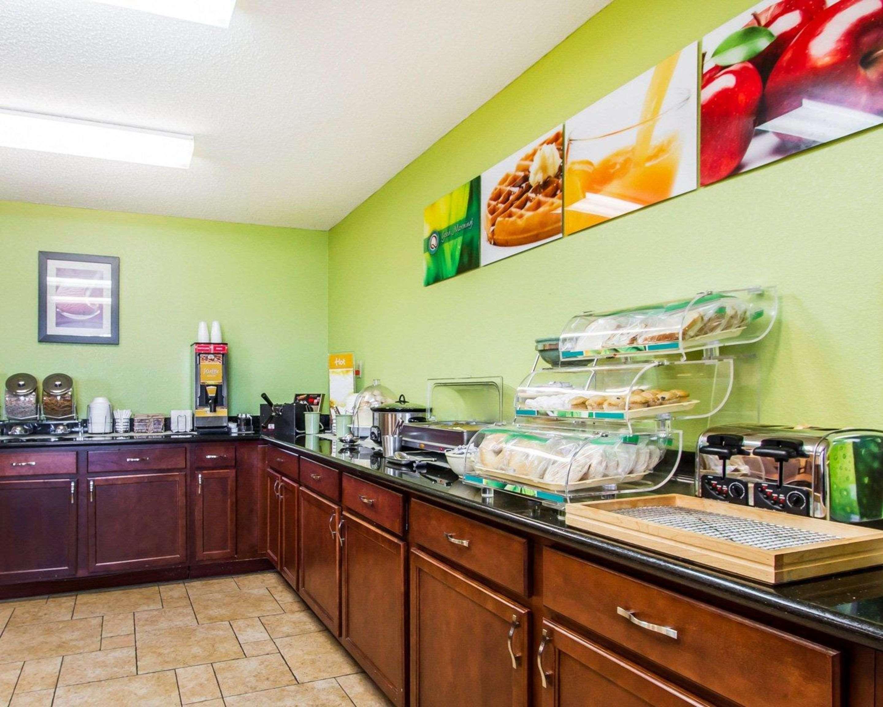 Quality Inn & Suites Ottumwa North Eksteriør bilde