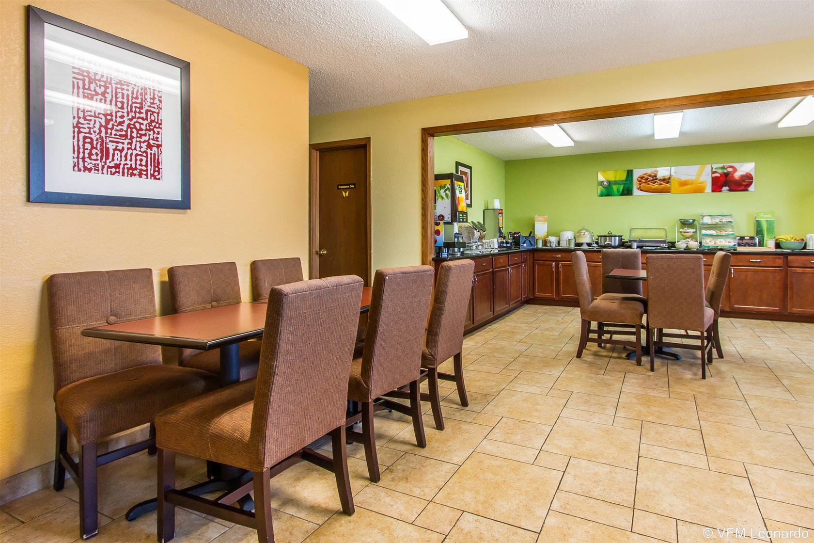 Quality Inn & Suites Ottumwa North Eksteriør bilde