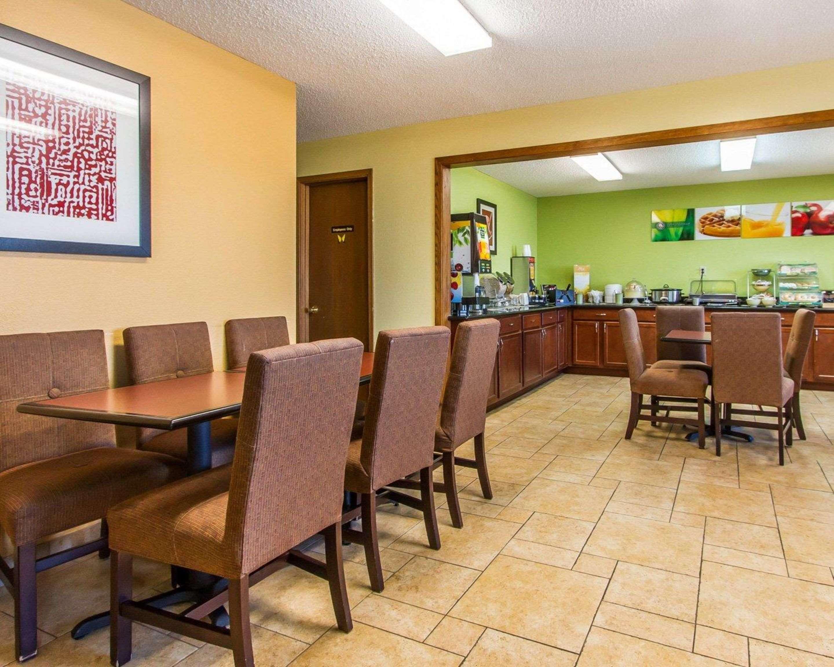 Quality Inn & Suites Ottumwa North Eksteriør bilde