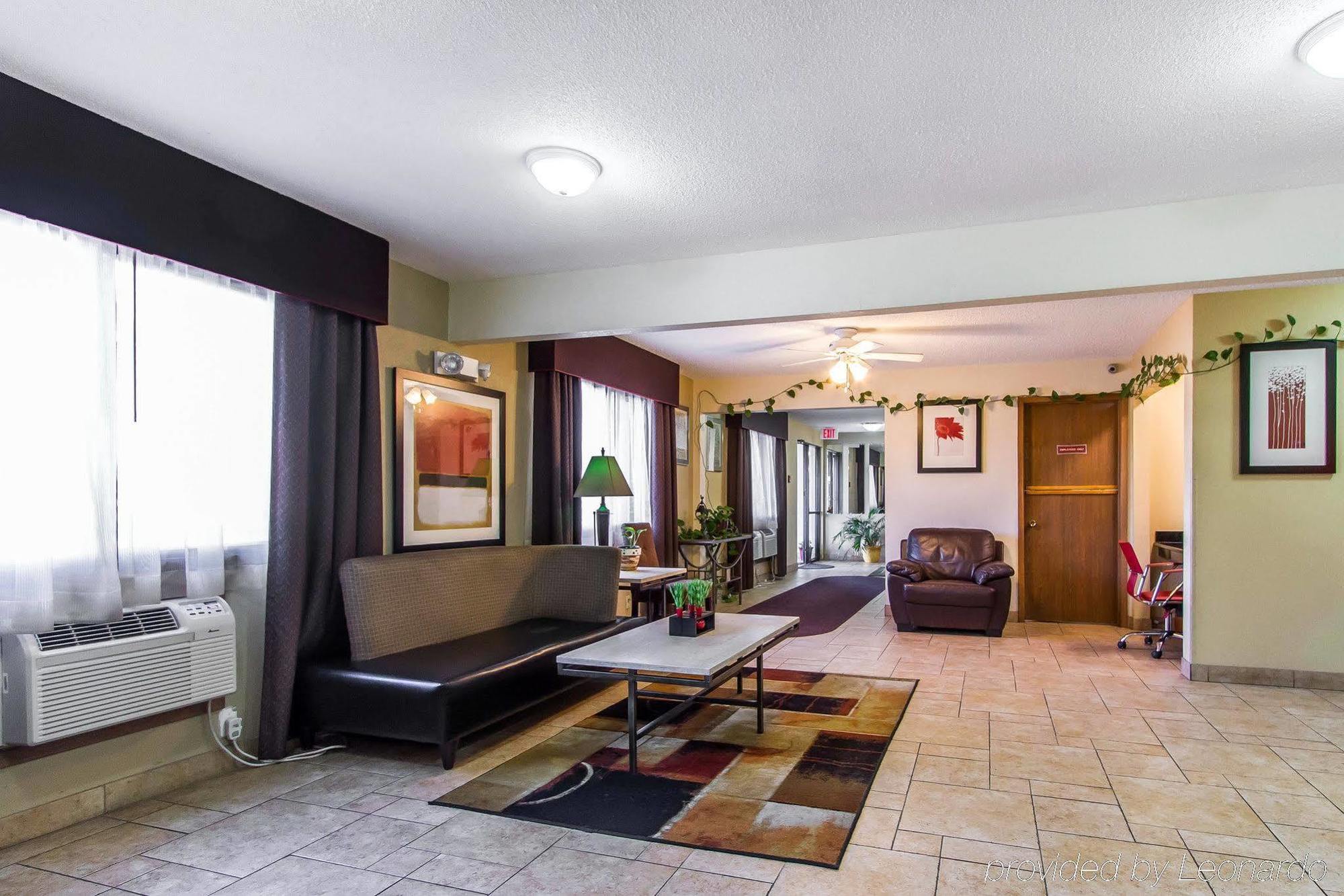 Quality Inn & Suites Ottumwa North Eksteriør bilde