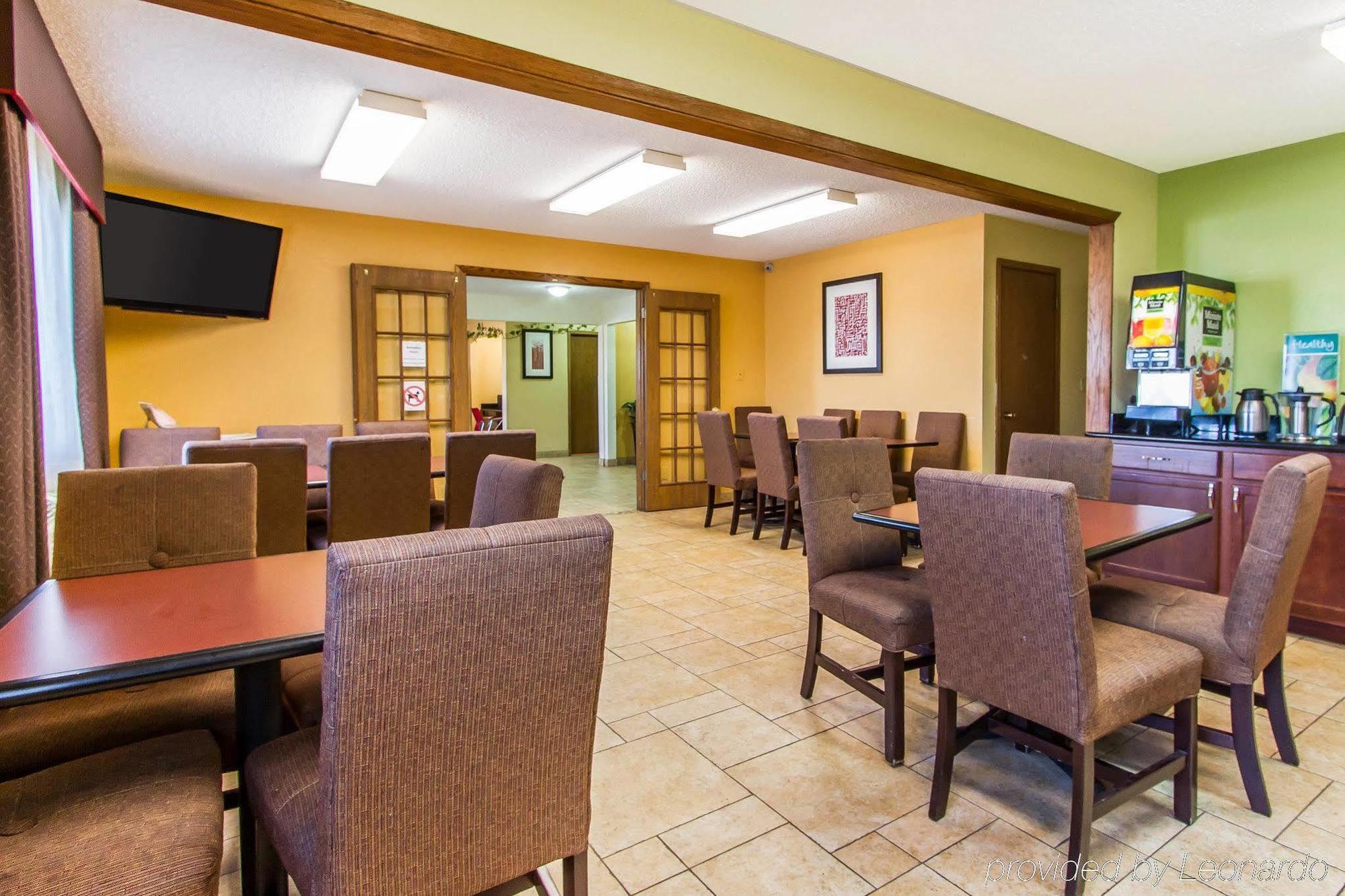 Quality Inn & Suites Ottumwa North Eksteriør bilde